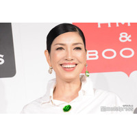 アンミカ、雰囲気一変ヘア披露に驚きの声「一瞬誰かと」「ゴージャス」