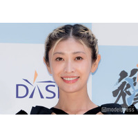 山田優、美脚際立つショーパン私服公開「異次元のスタイル」「女神様」と反響