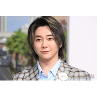 ミセス大森元貴、赤髪の新ビジュアルに驚き&絶賛の声続々「麗しすぎて二度見」「世界観にぴったり」