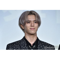 MAZZEL・RAN、幼少期ショットにファン悶絶「小さい時からイケメン」「癒される」