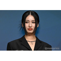 HANA・MOMOKA、金髪ボブにヘアチェンジで雰囲気ガラリ「ギャルっぽくて最高」「ビジュ爆発」と反響