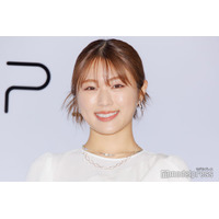 渋谷凪咲、素肌輝くノースリ姿公開「可愛すぎる」「スタイル抜群」の声