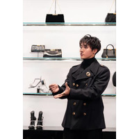 Snow Man岩本照、オールブラックのクールな装いを披露！メンバーに贈りたいプレゼントも明かす