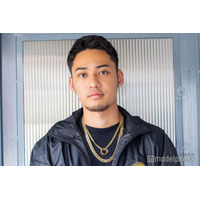 コムドットひゅうが、父親との2ショット披露「お茶目で可愛いパパ」「仲良し」の声