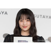 来期朝ドラ「風、薫る」主演の上坂樹里、素肌輝くウェディングドレス姿公開「透明感溢れてる」「芸術作品のよう」と絶賛相次ぐ