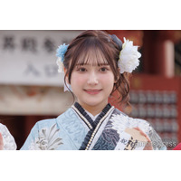 “おっぱい選抜”1位のAKB48鈴木くるみ、胸元開き衣装姿公開 レジェンドメンバーとの2ショットも「豪華な顔ぶれ」「眩しすぎます」と反響