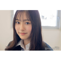 「今日好き」寺島季咲、美脚際立つ韓国旅コーデ披露「大人っぽい」「振り向き美人」とファン絶賛