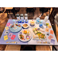 SEVENTEEN公式キャラ「MINITEEN」初のテーマカフェ、東京・愛知会場スタート 持ち帰り可能ボトル・オリジナルショッパーも