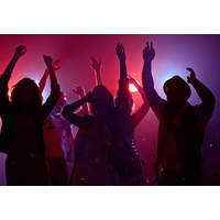 人見知りで落選した最終審査　アイドルカフェで働いた結果⇒半年後、大舞台に立つアイドルに！？