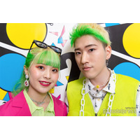 人気夫婦YouTuber、パリでの“美女と野獣風”ウエディングフォト披露「美男美女で絵になる」「映画のワンシーンみたい」と絶賛の声