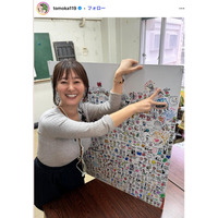 元NHK沖縄キャスター・竹中知華アナ「砂浜でヒール」美脚のぞくミニボトム姿に「映画のワンシーンみたい」「素足が色っぽい」と反響