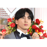 WEST.藤井流星、左手薬指に“指輪”新郎姿で登場 理想の結婚式明かす「妹の結婚式に行きまして」【ぜんぶ、あなたのためだから】