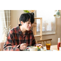 【元科捜研の主婦 第1話】新米刑事・道彦（横山裕）、元科捜研エースの妻・詩織（松本まりか）と難事件に挑む