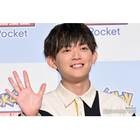 松丸亮吾「お互い兄が有名人同士、似た境遇」人気アーティストと2ショット「両思いでほっこり」「弟組可愛い」の声