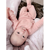 「可愛すぎて」辻希美、生後5ヶ月次女の成長にしみじみ「寝癖がつく時代がやってきました」