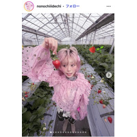 元ベビタピ店員・ののち、レースタイツで美脚透ける 個性派私服ショットに「唯一無二の世界観」「オーラがレベチ」の声