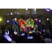 BUDDiiS、メジャーデビュー日にファン集結 MORRIE＆SHOOTの“キス芸”に会場悲鳴「お兄ちゃん嫉妬するやん」