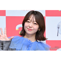 峯岸みなみ、美脚輝く冬コーデに熱視線「スタイル抜群」「小物使いが完璧すぎる」と反響