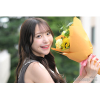 かとゆり、胸元大胆なドレス姿に視線集中「色っぽい」「お姫様みたい」