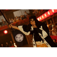 渡辺謙が舞台に立つ江戸歌舞伎の名場面公開　柄本佑主演『木挽町のあだ討ち』の見どころの本編シーン解禁