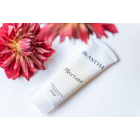 進化が止まらない…「アネッサ」がついに365日・24時間「いつでも使い続けたい美白UV」の領域に！見かけたらすぐ使い始めてほしい