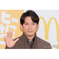 岡田准一「会いたかった」M-1王者と初対面 メンバーカラー「譲ります」発言で翻弄させる