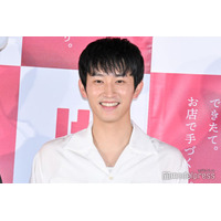 杉野遥亮、坊主姿解禁「2週間ぶりにやっと」「イケメンが際立つ」とファン騒然