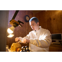 嵐翔真、Snow Man岩本照と2人きりの時に教わった「大切な事」デビュー以来の長髪→青坊主に劇的イメチェン【「カラちゃんとシトーさんと、」インタビュー】