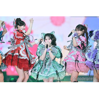 CANDY TUNE、デビュー3周年当日に「TGC」出演「幸せです」代表曲＆世界観溢れるパフォーマンスで魅せる【TGC2026 S/S】