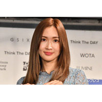 紗栄子、肩落としコーデでファン魅了「大人の色気」「ビジュが良すぎる」