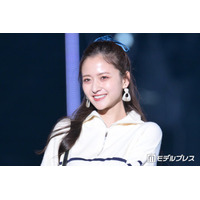 乃木坂46金川紗耶、美脚際立つミニスカ姿 オールブラックコーデに「美人オーラ全開」「破壊力すごすぎ」とファン絶賛