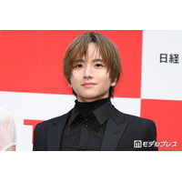 板垣李光人、金髪から新髪色へのイメチェン姿公開「相変わらずかっこいい」「どっちも似合ってる」の声