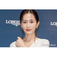 前田敦子、デコルテ見せベアトップドレスに反響「さらに綺麗になってる」「スタイル良すぎ」
