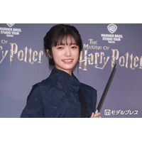 美山加恋、手作りの刺繍入りスマホショルダー公開「売り物のクオリティ」「器用で羨ましい」の声