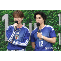JO1白岩瑠姫＆INI西洸人「FIFAワールドカップ2026」パブリックビューイング駆けつける
