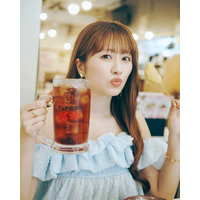 ももクロ佐々木彩夏、30歳の節目に初の単独写真集決定 “もぐもぐあーりん”満載の食旅カットも解禁