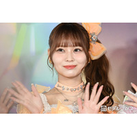 ＝LOVE大場花菜、美肩のぞくオフショル衣装での振り向きショットに反響「キュートでヘルシーで似合いすぎ」「まさに見返り美人」