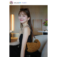 沖田愛加アナ、ノースリワンピで美肩輝く 麦わら帽子被った夏コーデに「細い二の腕に憧れる」「眩しい」の声