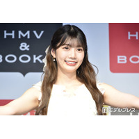 元日向坂46メンバー、キャミワンピ姿に絶賛の声「大人っぽい」「スラッとしててスタイル抜群」