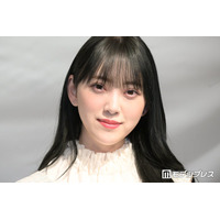 堀未央奈、肩出し純白ドレス姿披露「美しすぎる」「リアル天使」と反響