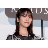 「鬼の花嫁」片岡凜、オフショルトップス姿に反響「スタイル抜群」「かっこいい大人の女性」