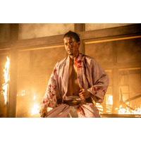 「豊臣兄弟！」信長役・小栗旬「本能寺の変」アドリブに込めた本音とは 舞台裏に迫る「光秀と向き合った時に心の中から出た言葉」【インタビュー後編】