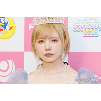 益若つばさ、ショート→ロングヘアに大胆イメチェン「お人形さんみたい」「どんな髪型も似合う」と絶賛の声