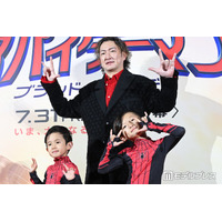 中村獅童＆陽喜・夏幹親子「スパイダーマン」イベント登場で糸放つパフォーマンス披露 息子2人と初登場に「非常に感慨深いです」