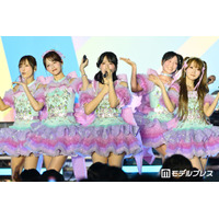 ＝LOVE、10回目の「TIF」で貫禄ステージ「とくべチュ、して」からデビュー曲まで…2日目トリでファン熱狂【TIF2026】