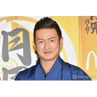 中村獅童「6ヶ月→8歳8ヶ月」長男・陽喜を“高い高い”する姿に反響「成長がエモい」「大きくなりましたね」