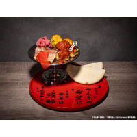 「そういう時期の進撃の巨人カフェ」新宿で開催 “厨二病”要素の描き下ろしイラストグッズも満載