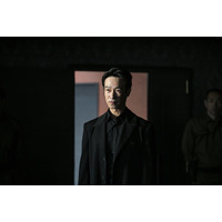 「VIVANT」人気俳優がわずか“数秒”サプライズ出演 二宮和也も反応し「間接共演じゃん」「びっくり」と視聴者騒然【ネタバレあり】