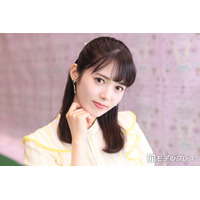 谷尻萌アナ、スラリ美脚際立つミニワンピ姿に熱視線「頭身バランスバグってる」「妖精さんみたい」