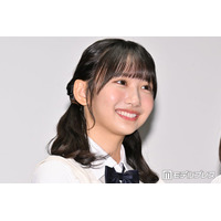 日向坂46藤嶌果歩、乃木坂46メンバーと美脚際立つシースルーミニワンピ姿「お人形さんみたい」「何頭身あるんだろう」